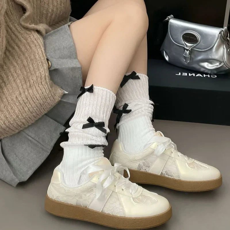 Zapatillas Deportivas Mujer – Malla Transpirable, Suela Antideslizante y Cordones